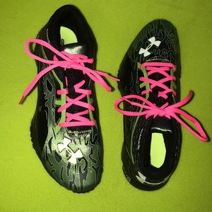 UNDER ARMOUR DECEPTION XT CLUTCH FIT **LIKE NEW**